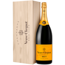 Load image into Gallery viewer, VEUVE CLICQUOT YELLOW LABEL  - 3000ML